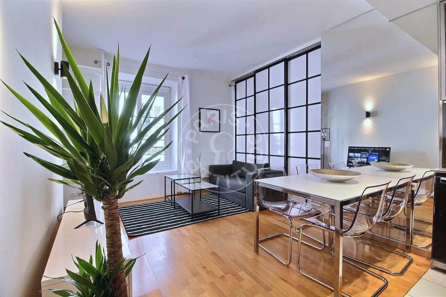 Flat Rue des Bourdonnais in Paris