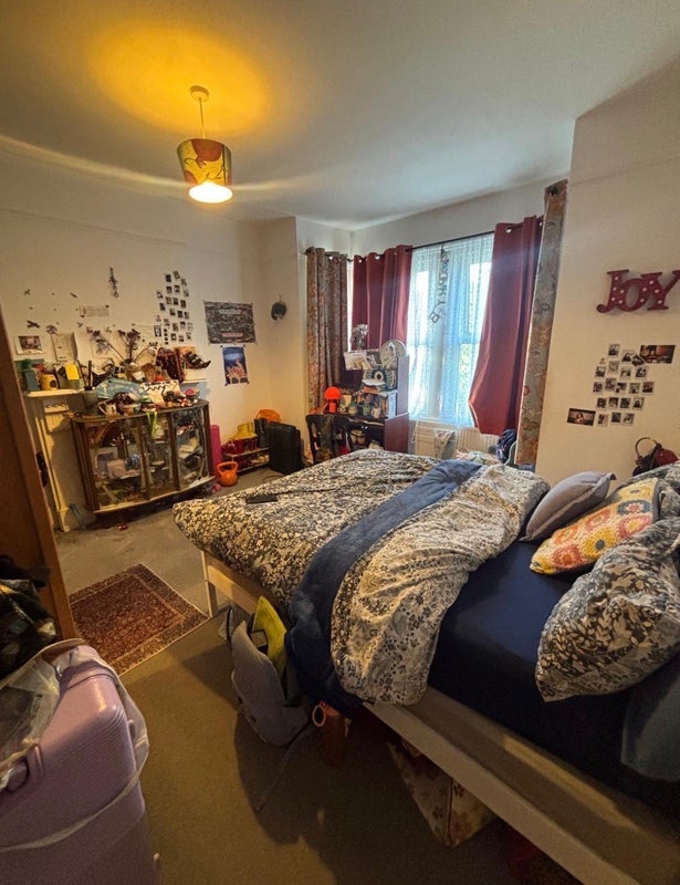 Room Northbrook Road in Greater London