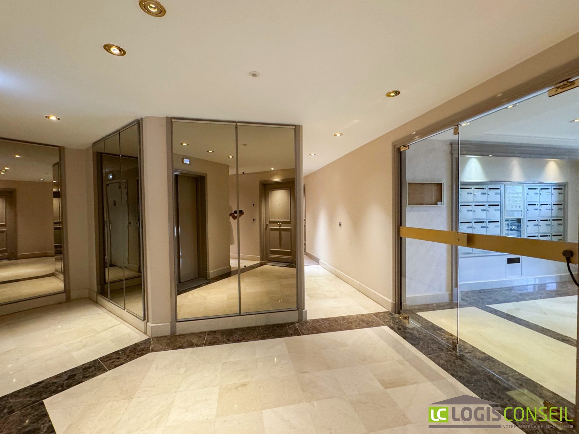 Appartement Rue de Chartres à Châtillon