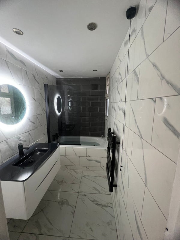 Room Hunton Street in Greater London