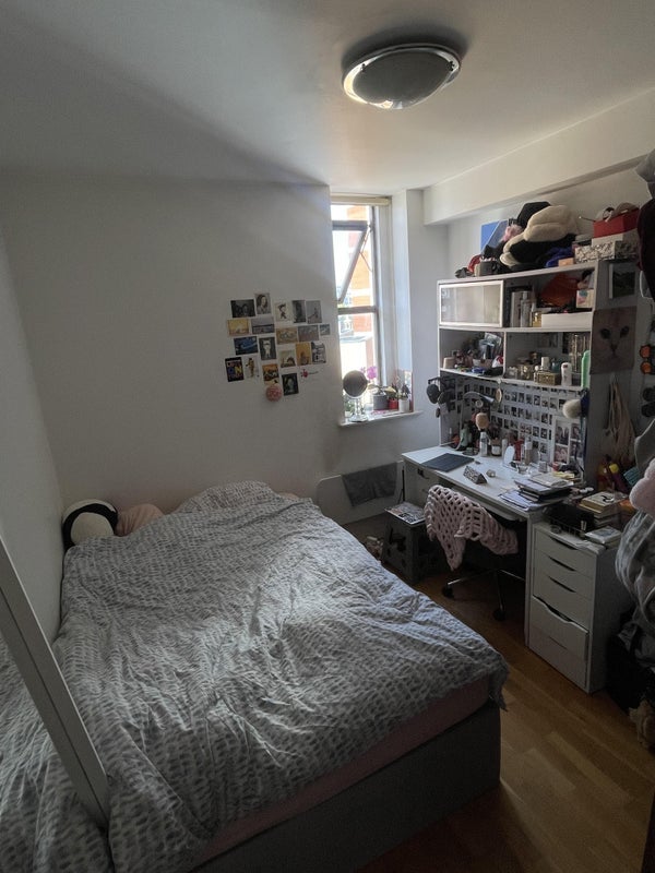 Room Fieldgate Street in Greater London