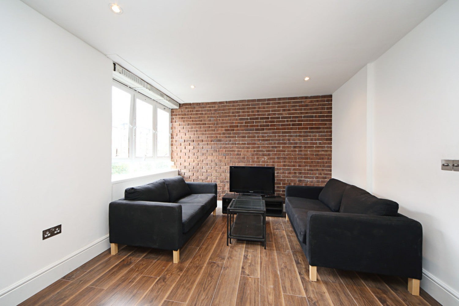 Flat Leigh Street in Greater London