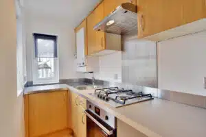 Flat Heathfield Gardens in Greater London
