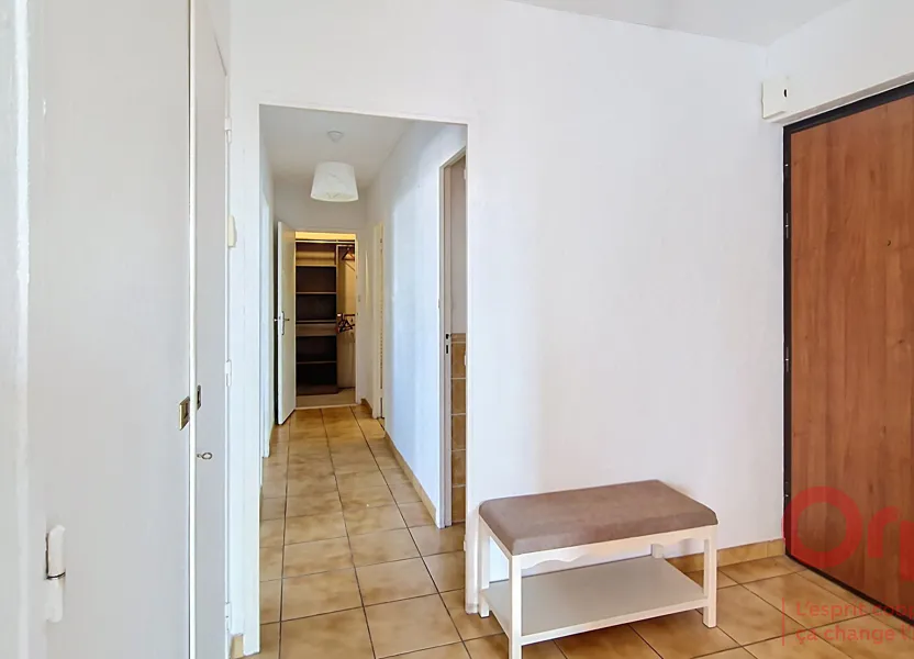 Flat Place de Serralongue in Perpignan