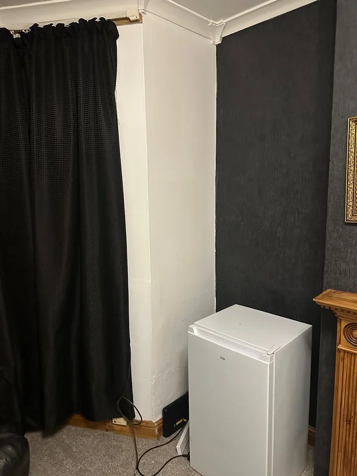 Room Livingstone Road in Gillingham