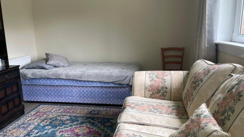 Room Lasswade Grove in City of Edinburgh