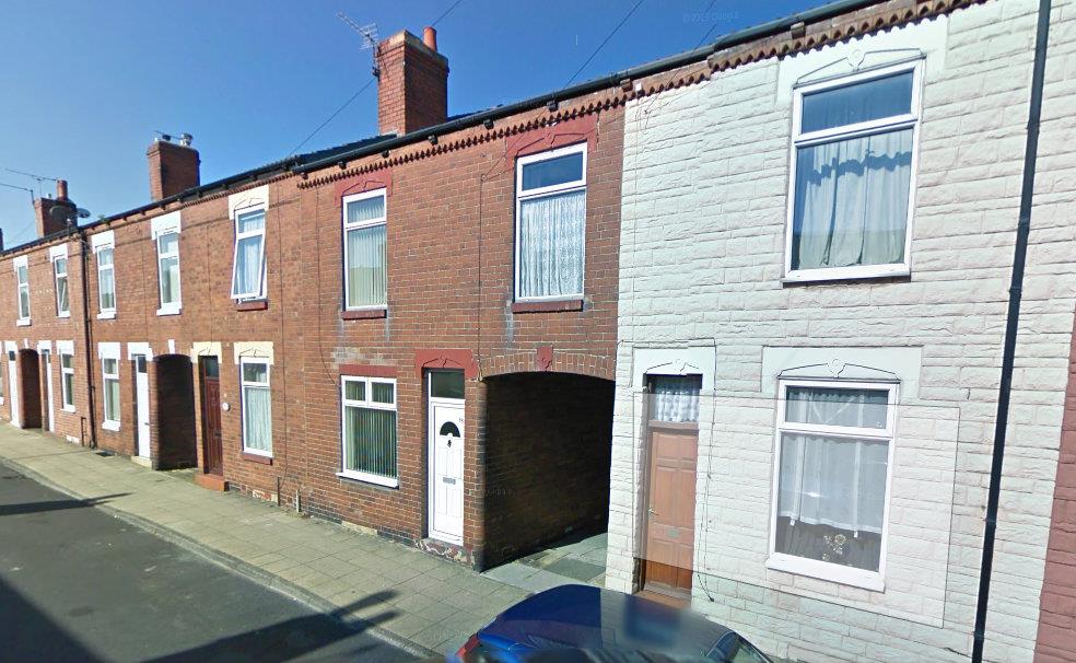 House Smawthorne Avenue in Wakefield