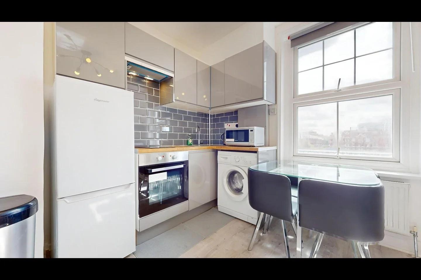 Flat Lisson Street in City of Westminster