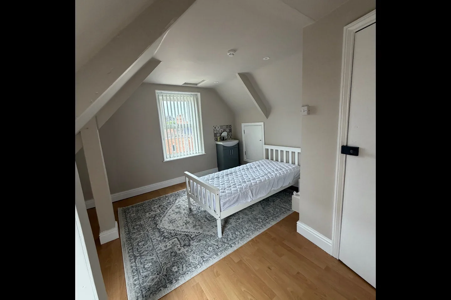 Room Durleigh Road in Bridgwater