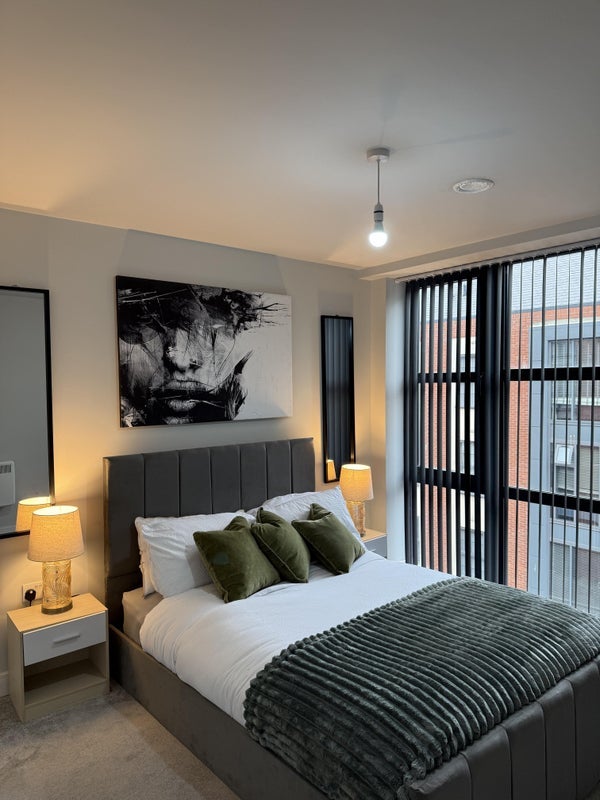 Flat Moreton Street in Birmingham