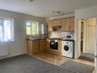 Flat Friern Park in Greater London