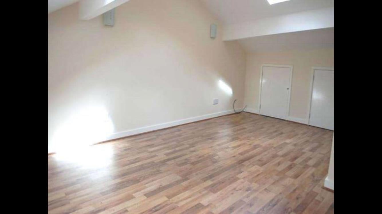 Flat King Street in Tameside