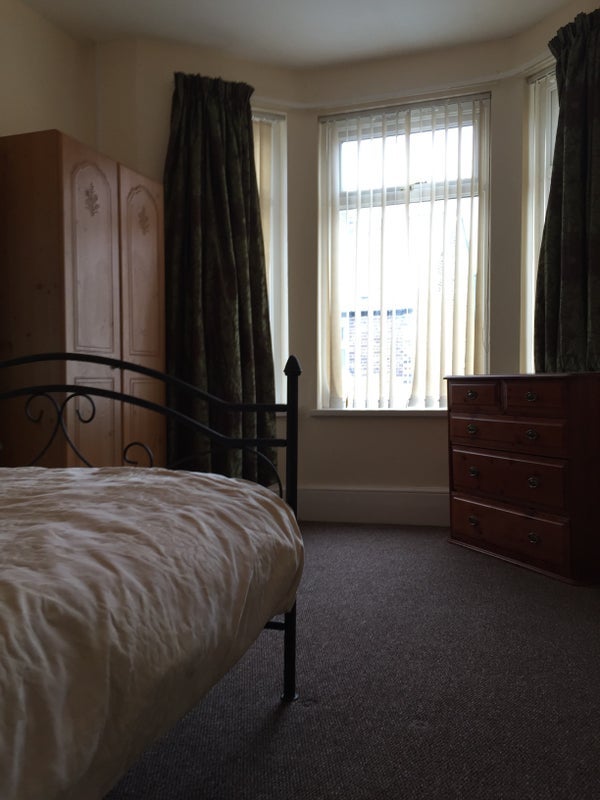 Room Regent Road in Stoke-on-Trent