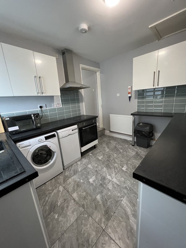 Room Regent Road in Stoke-on-Trent