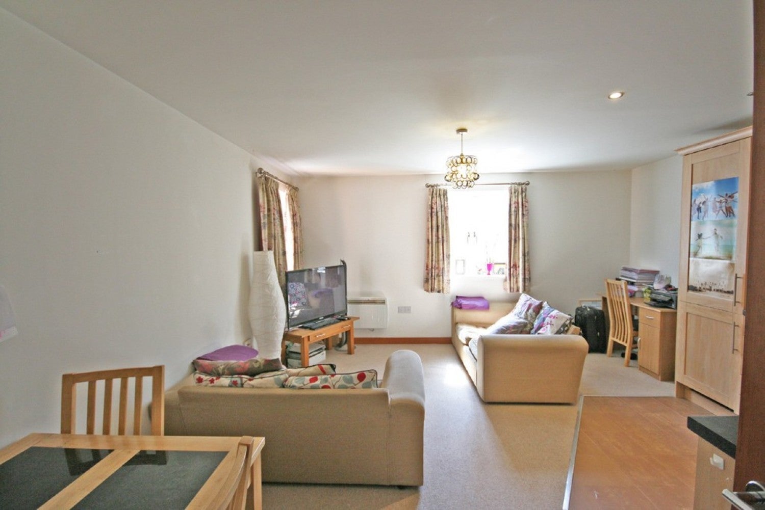 Flat Weir Court in Canterbury