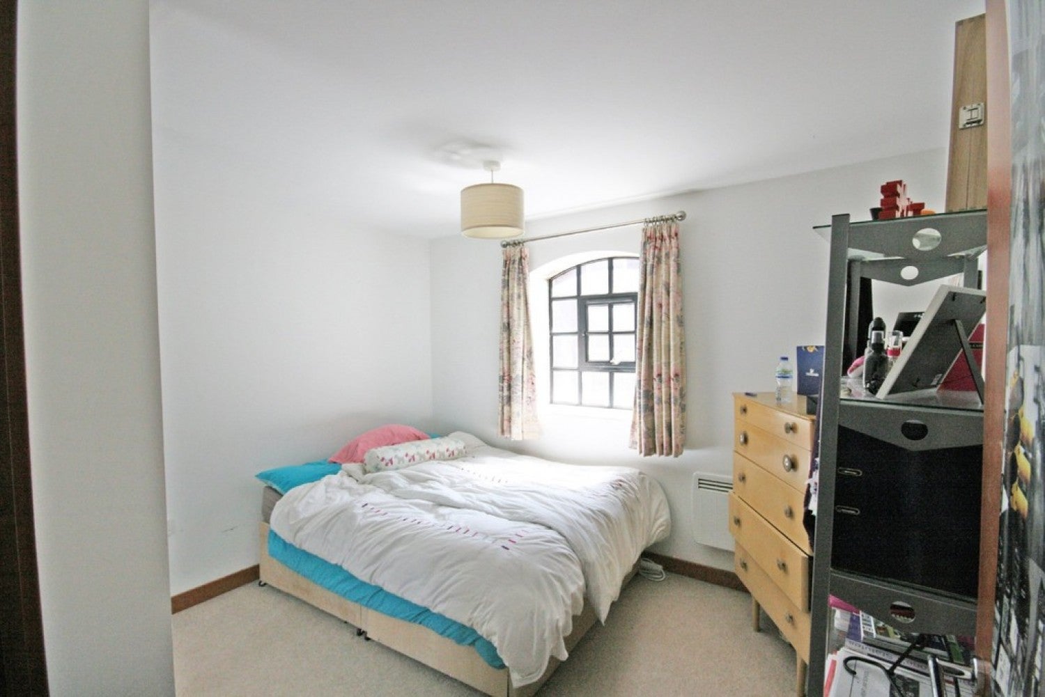 Flat Weir Court in Canterbury