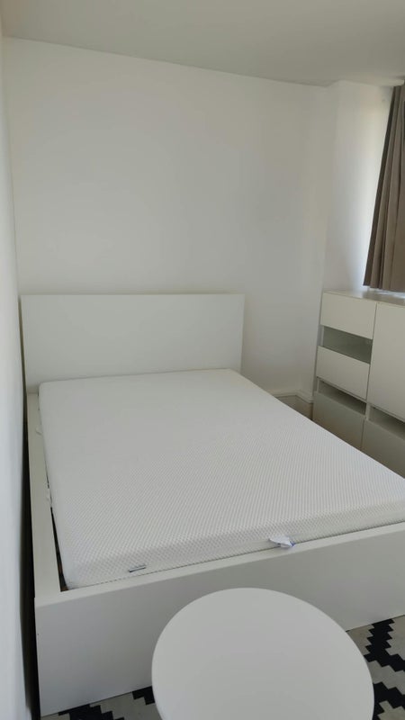 Room Sheepcote Lane in Greater London
