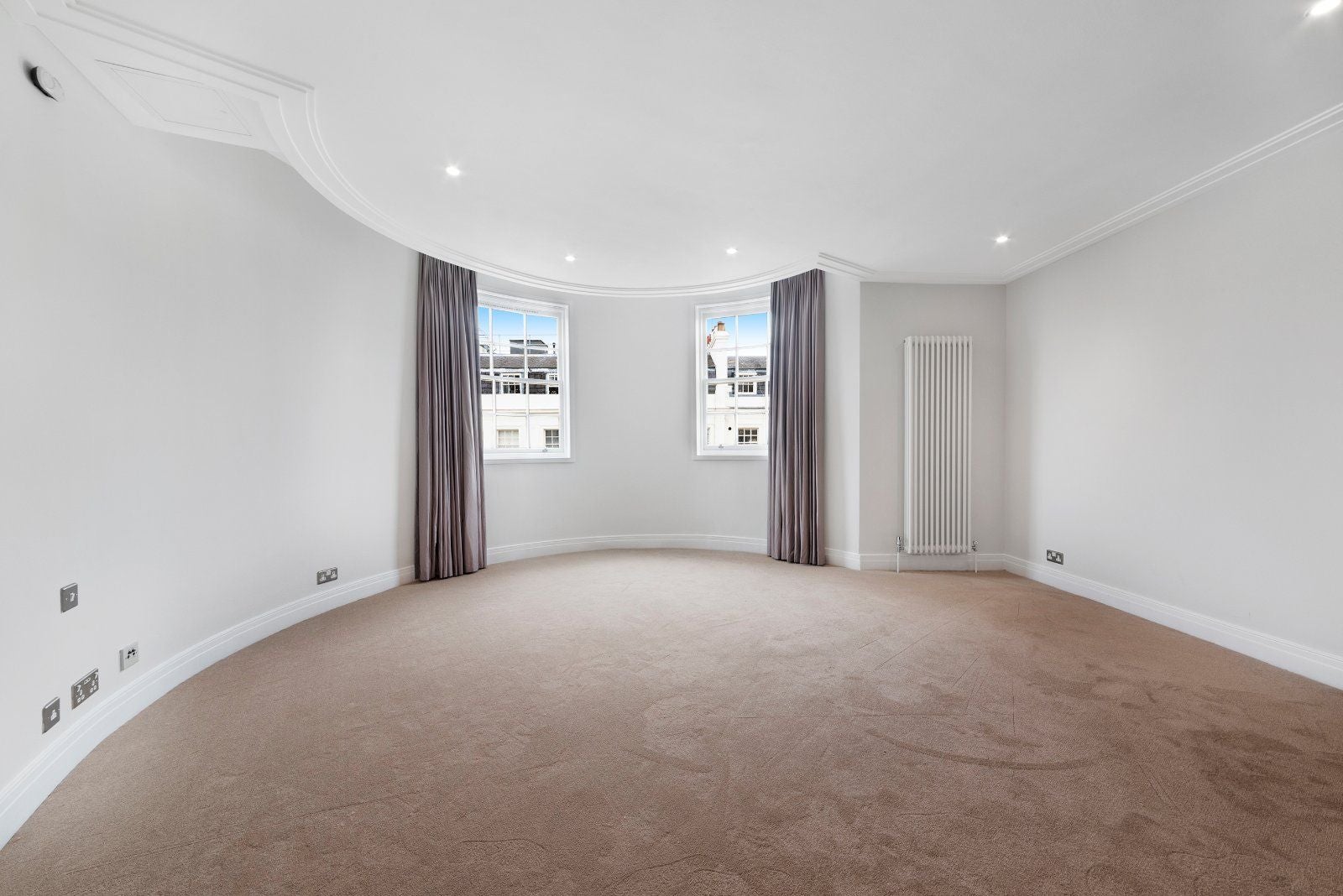 Flat Gloucester Square in City of Westminster