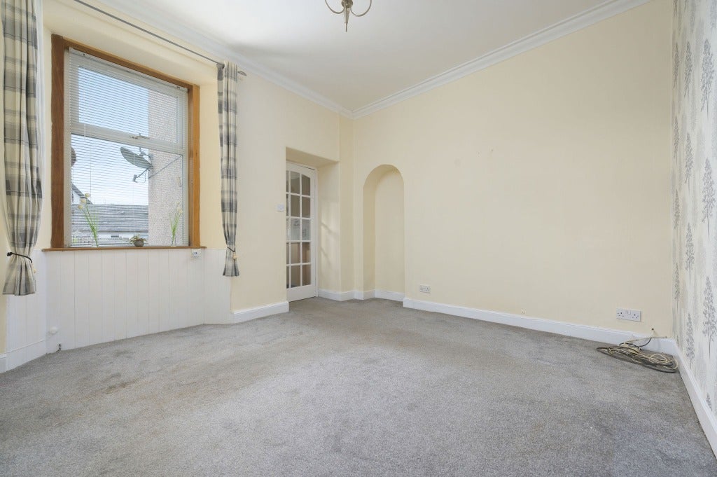 Flat Fairfield Road in Sauchie