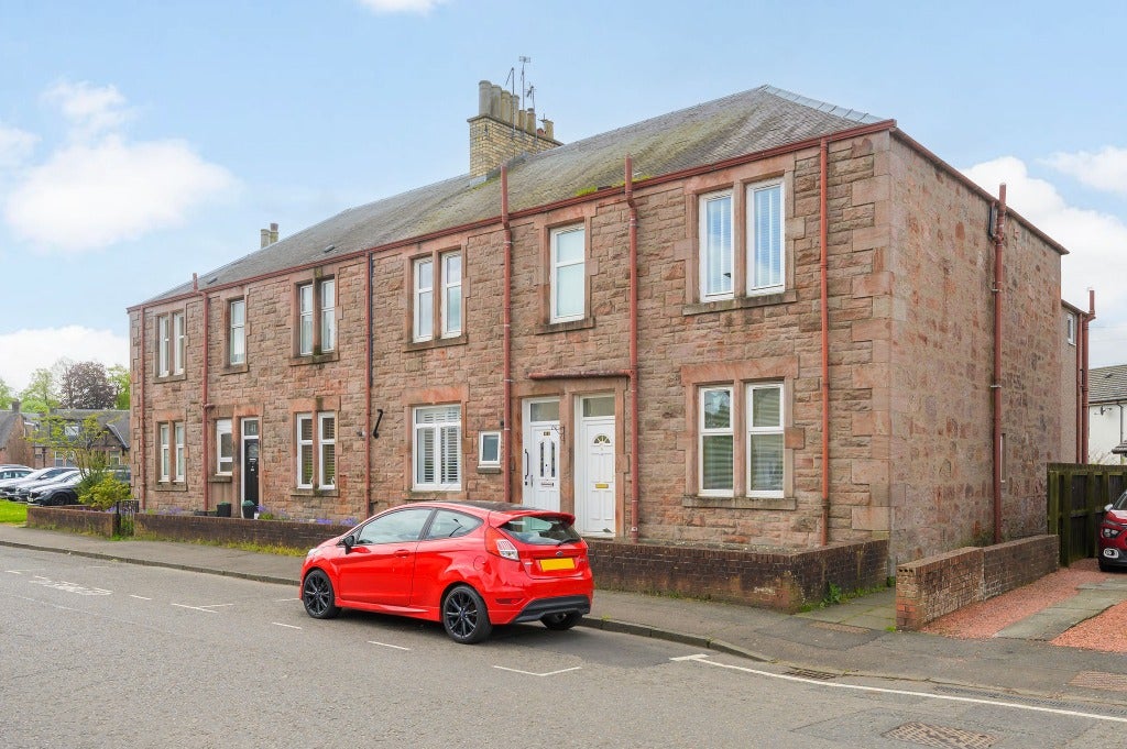 Flat Fairfield Road in Sauchie