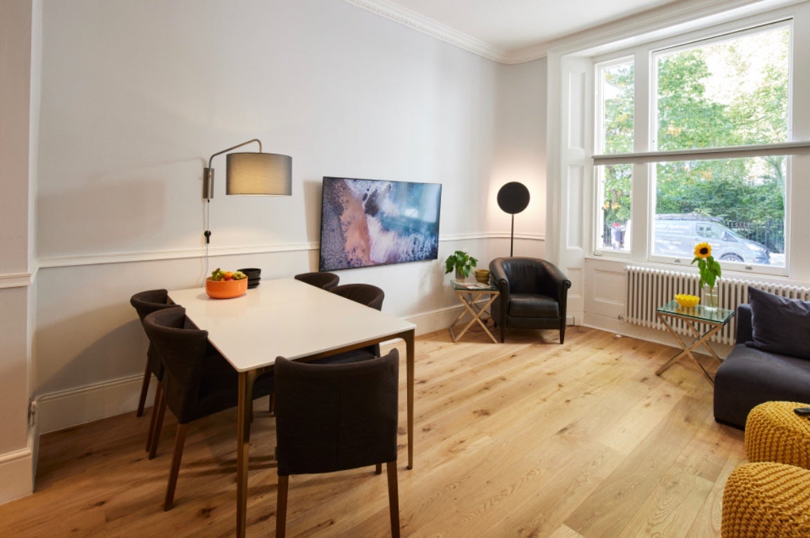 Flat Ennismore Gardens in City of Westminster