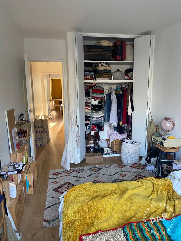 Flat Avenue Jean Jaurès in Paris
