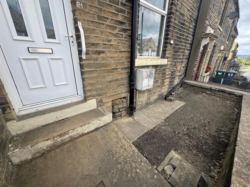 House Cottingley Road in Bradford