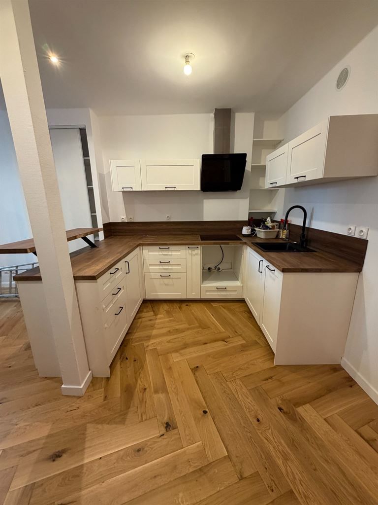 Flat Rue de la Charbonnière in Paris