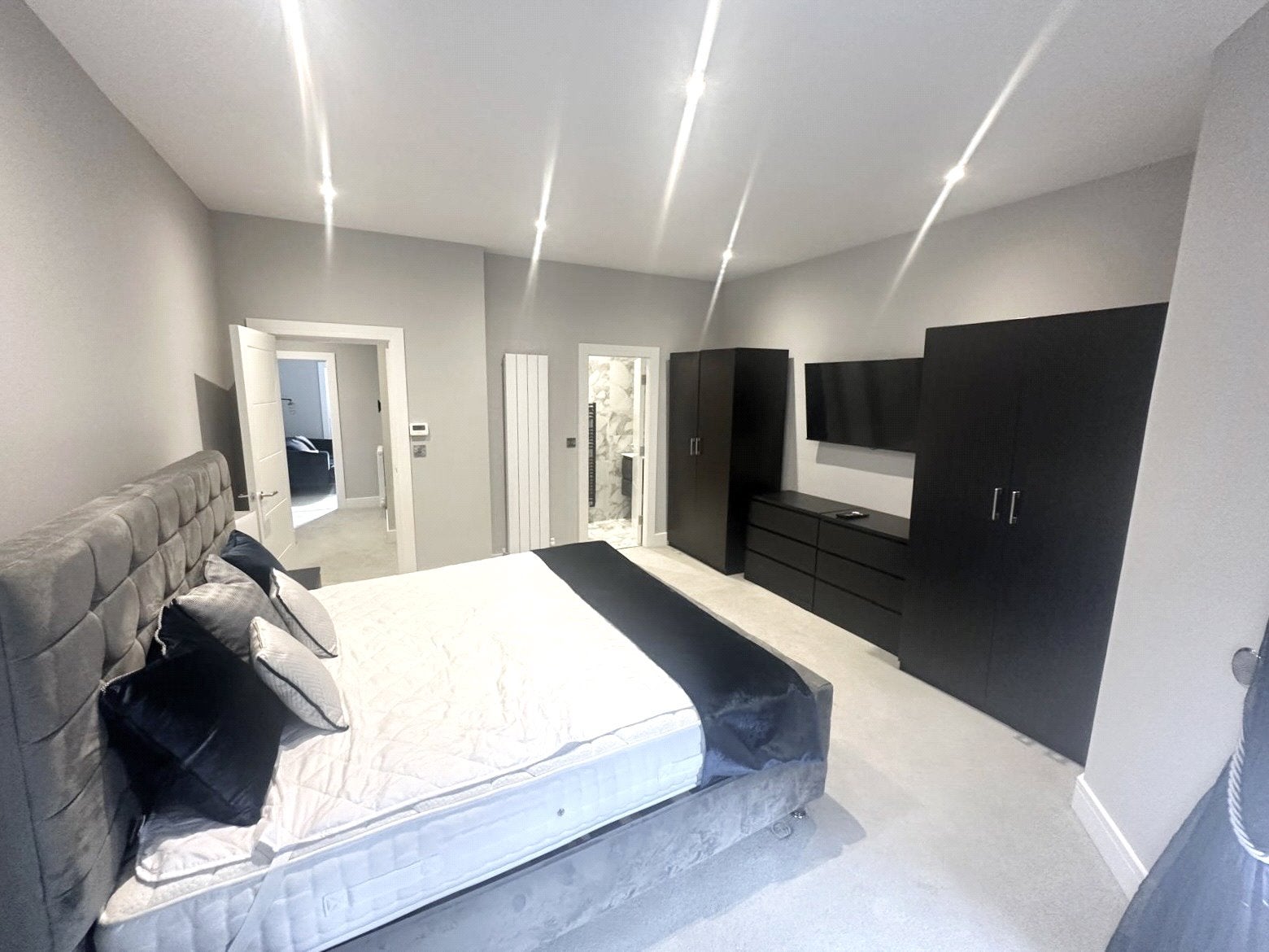 Flat West Avenue in Newcastle upon Tyne