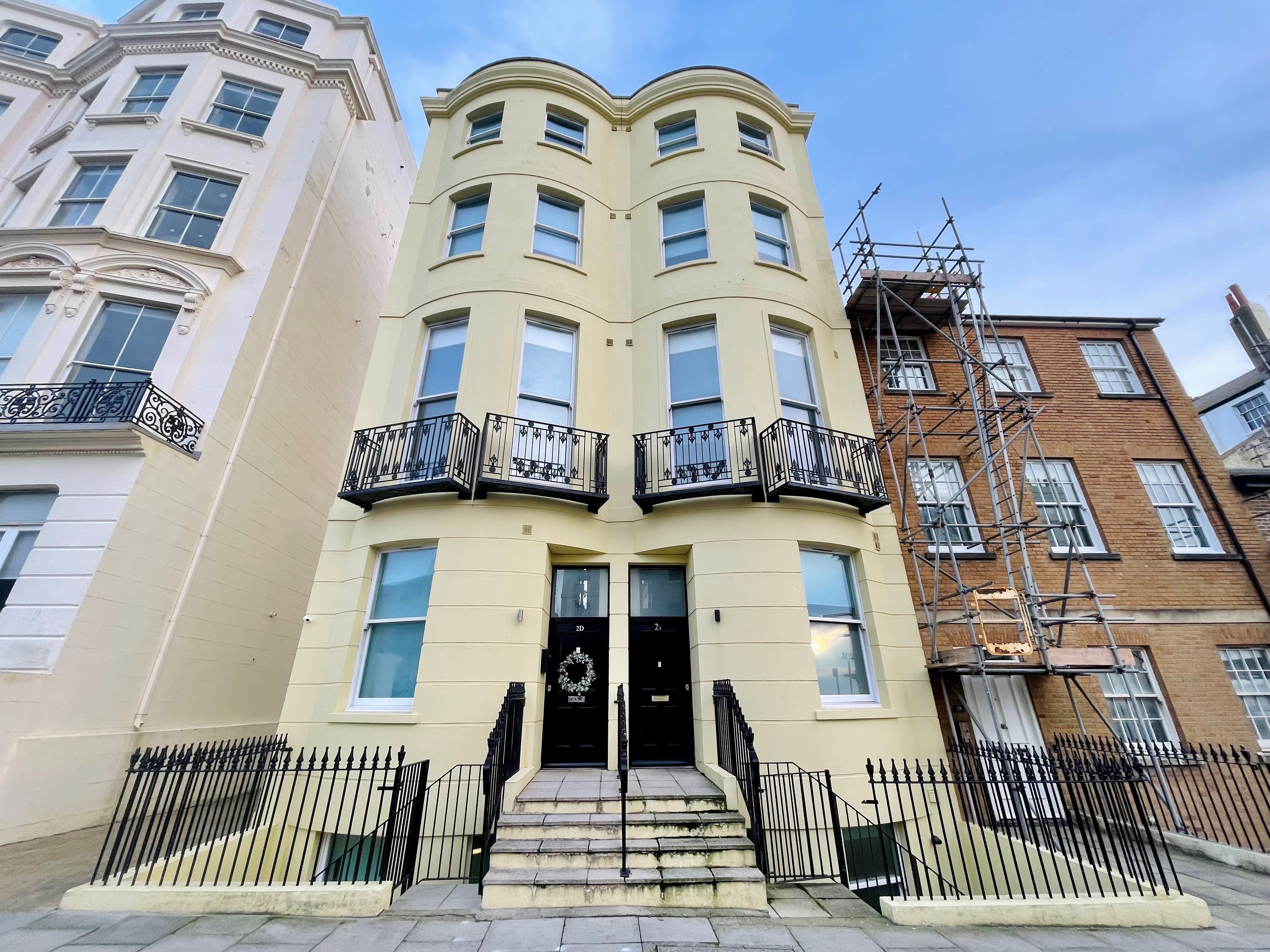 Room Brunswick Street West in Hove