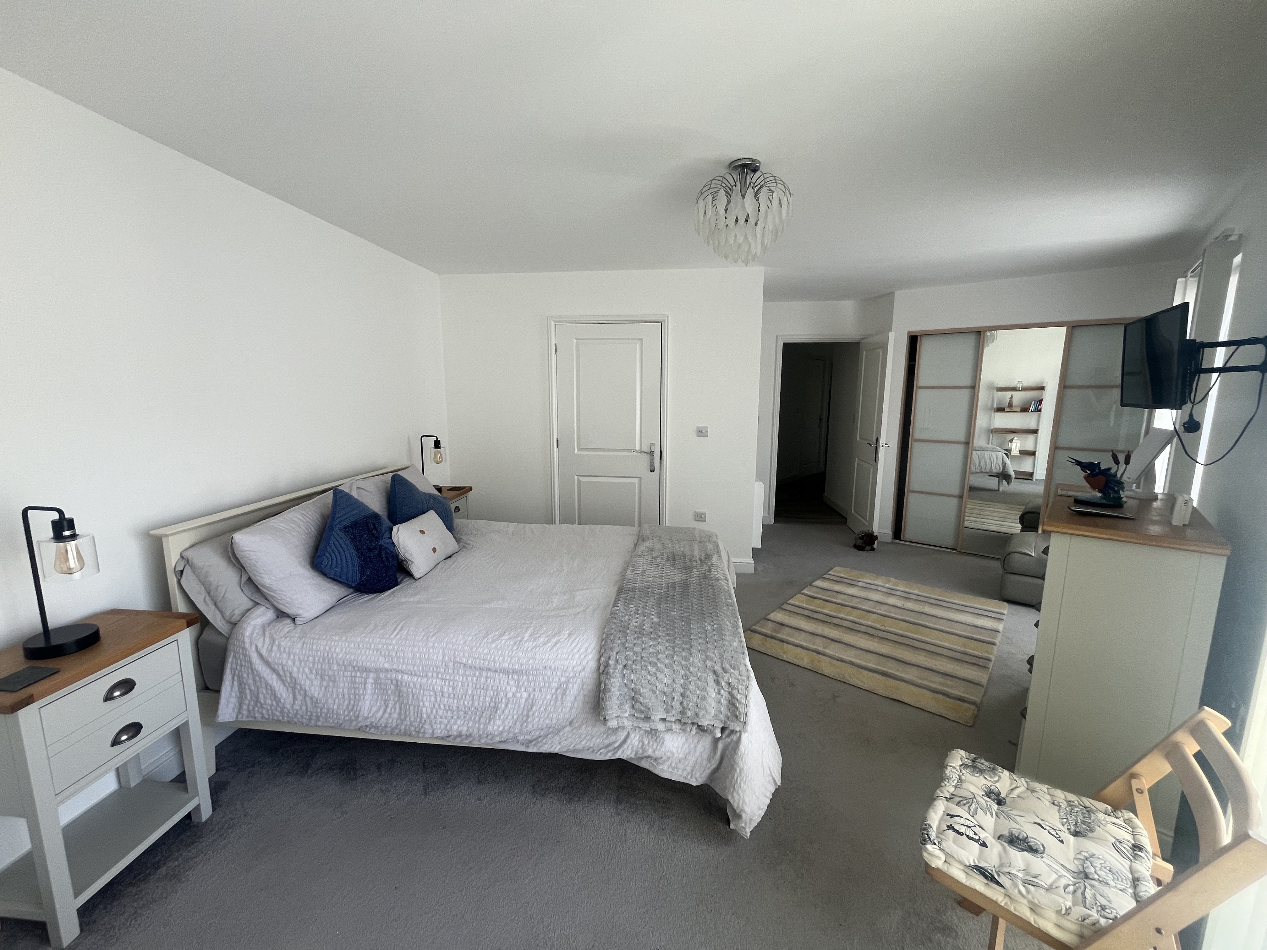 Flat Old Watling Street in Canterbury