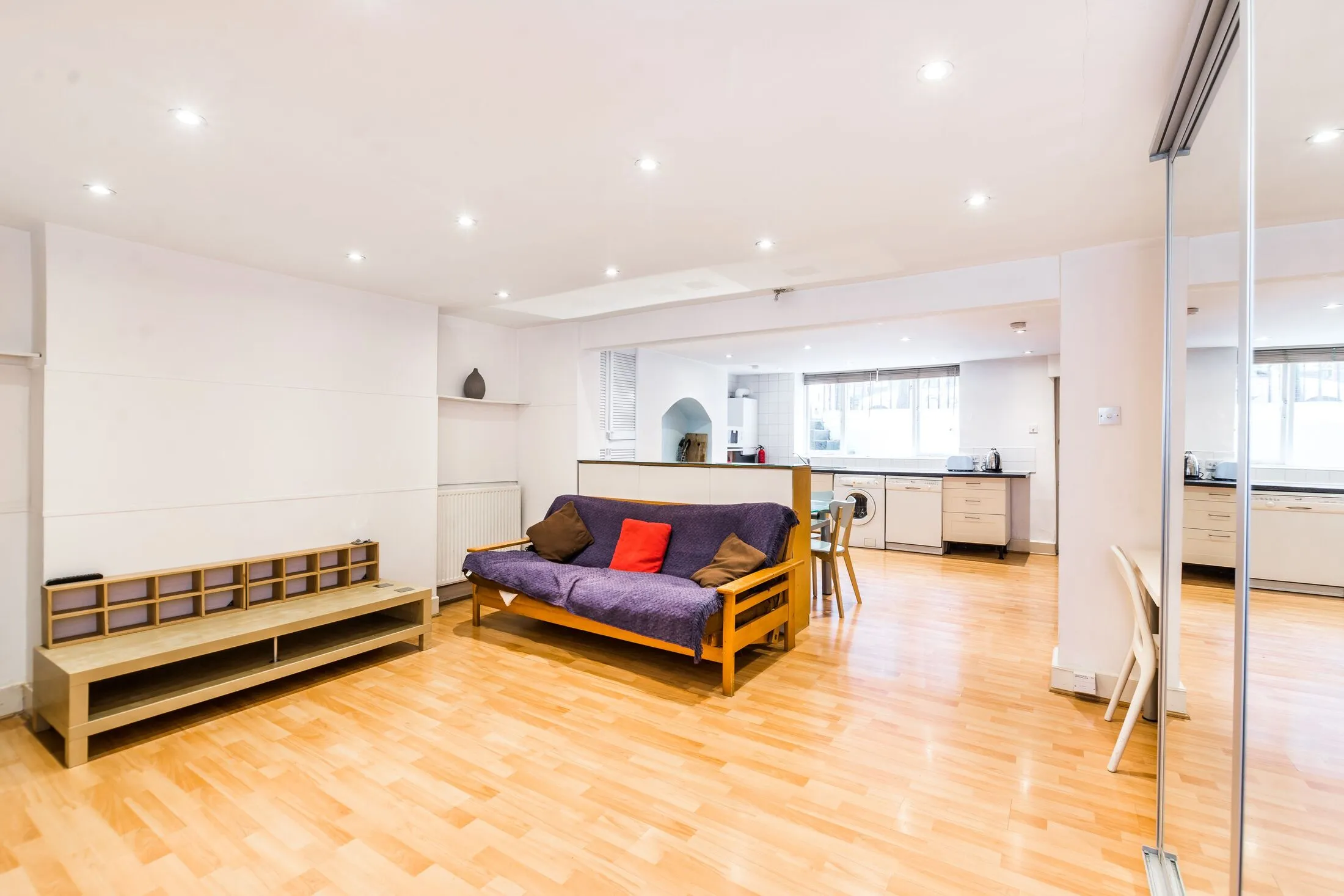 Flat Belitha Villas in Greater London