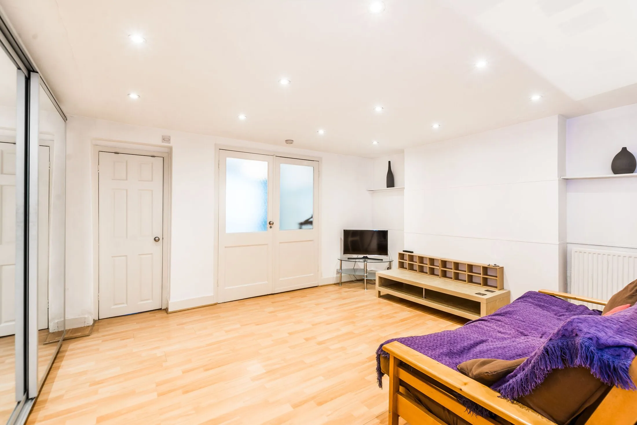 Flat Belitha Villas in Greater London