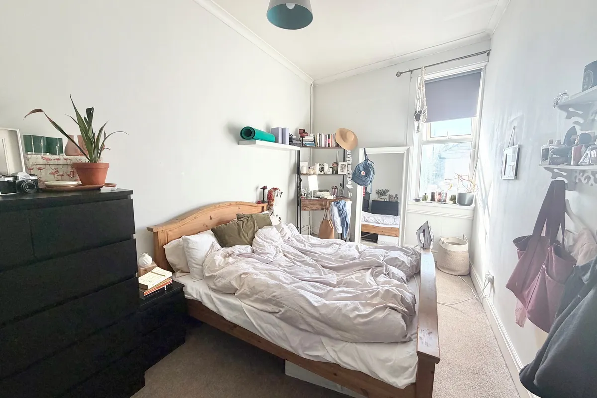 Flat Wellsway in Bath
