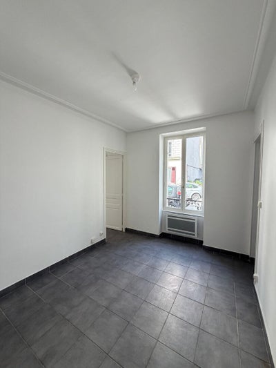 Flat Place de l'Église in Charenton-le-Pont