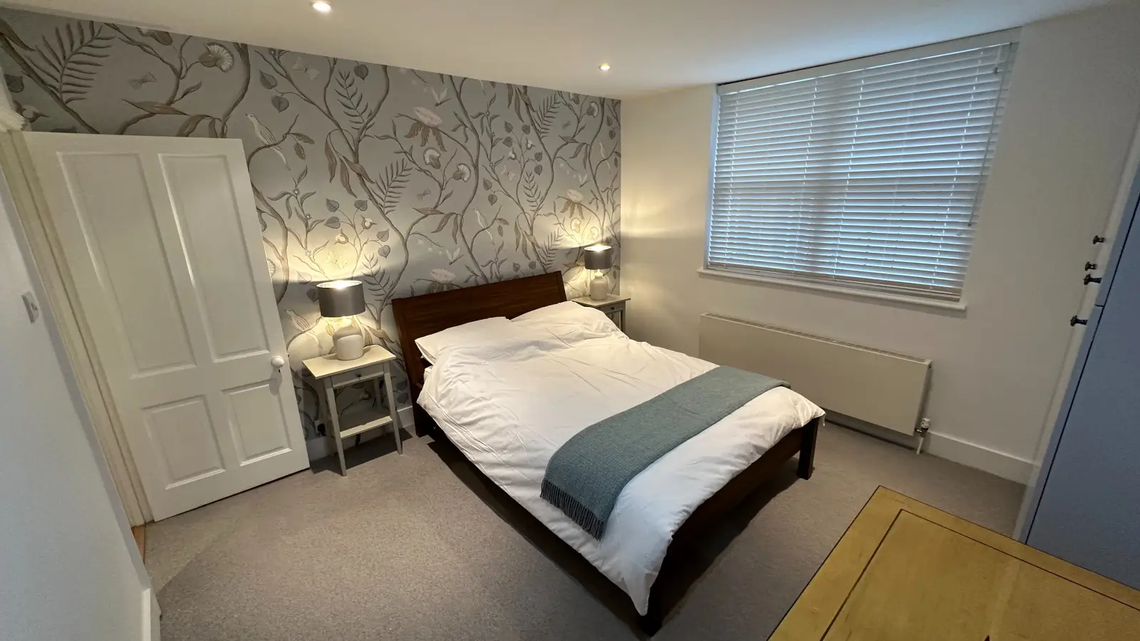 Flat Rampayne Street in City of Westminster