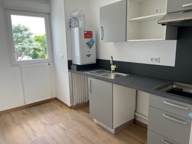Flat Allée Renée Broustal in Nantes