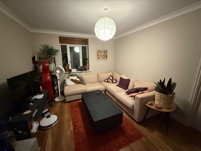Room Rectory Square in Greater London
