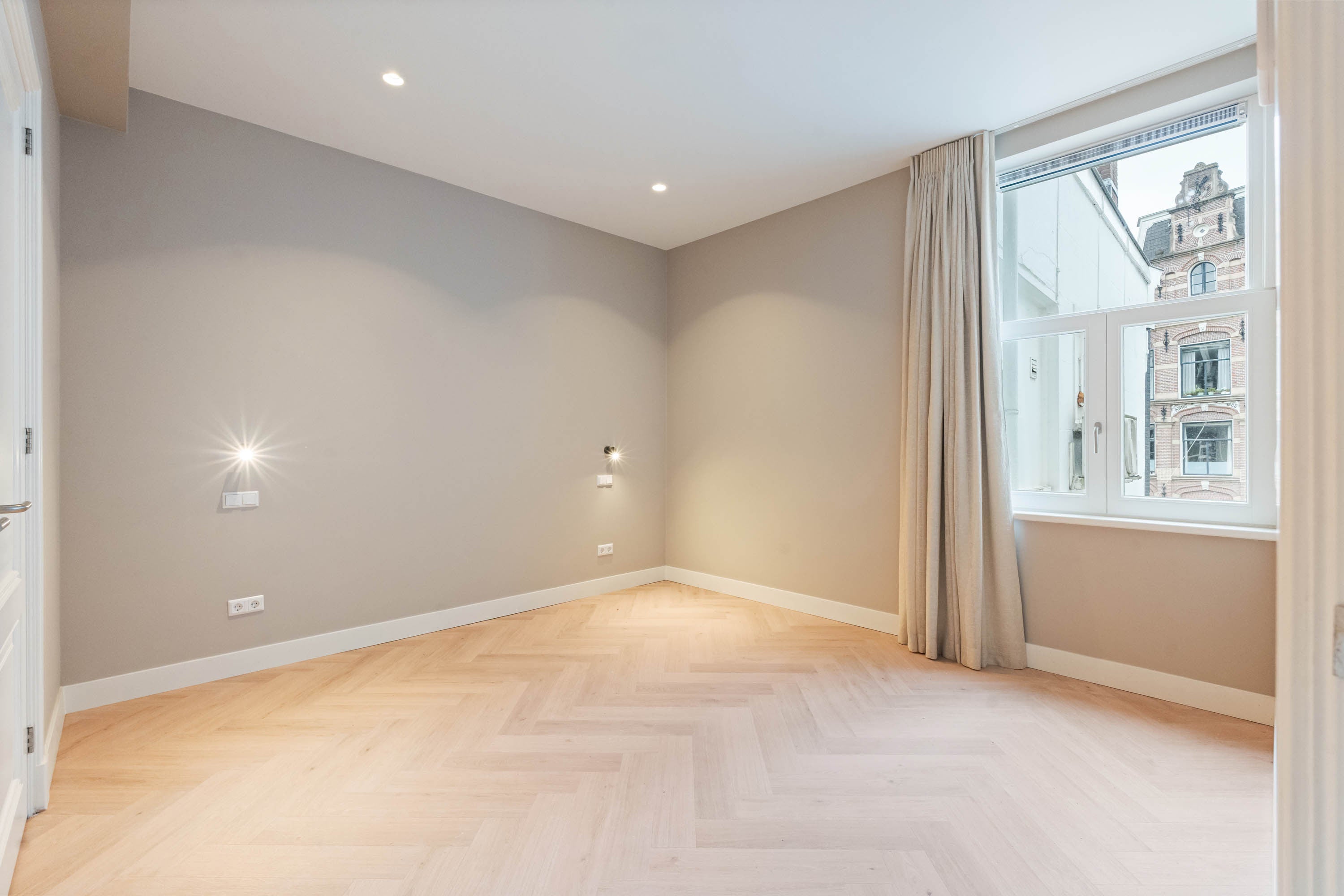 Nieuwezijds Voorburgwal 338 B – photo 14
