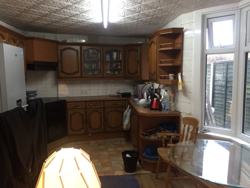 Room Hayday Road in Greater London