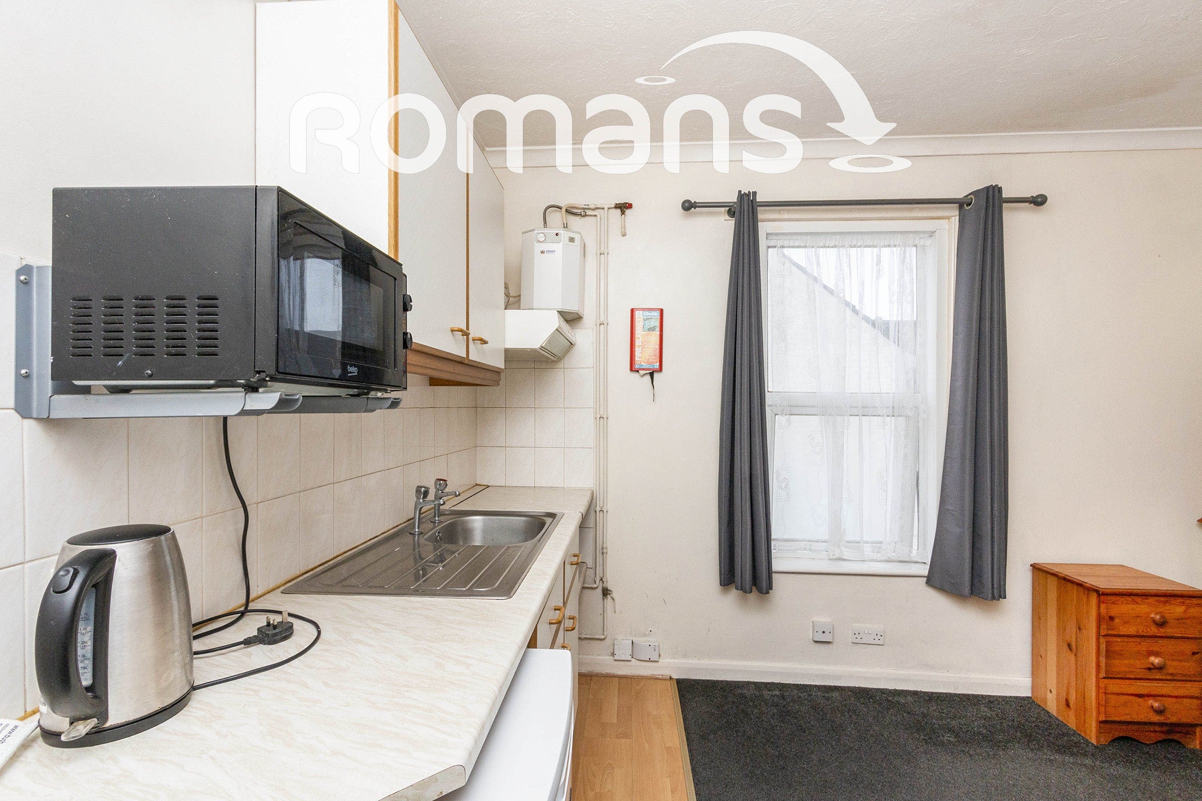 Room Alexandra Road in Rushmoor