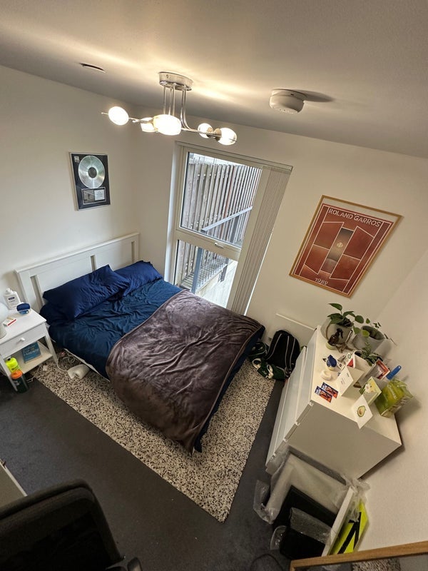 Room Munday Street in Manchester