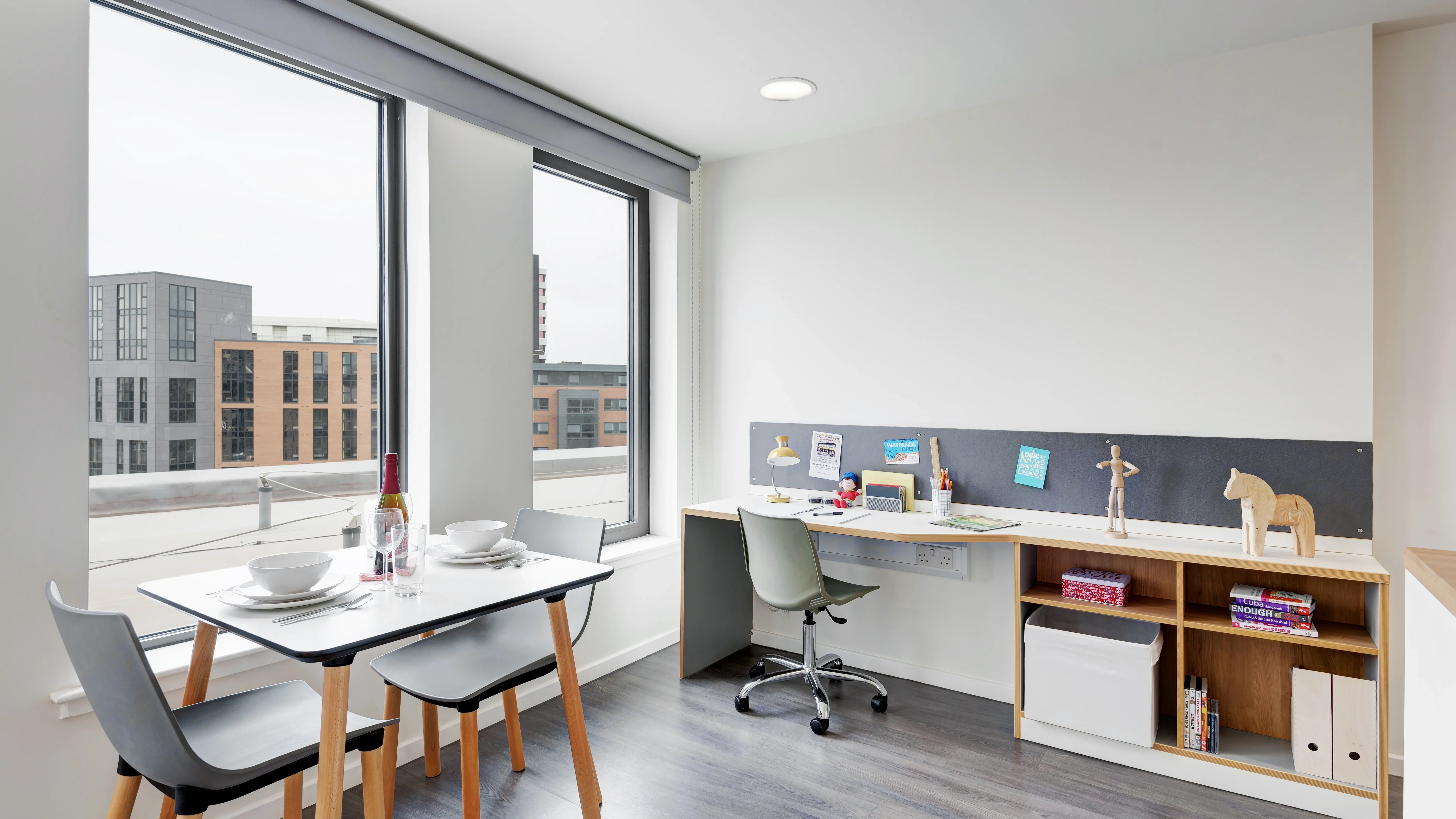 Flat Whitehill Court in Glasgow