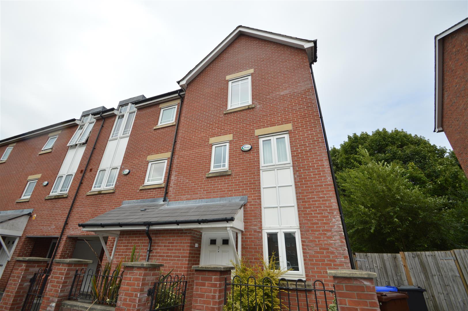 Flat Drayton Street in Manchester