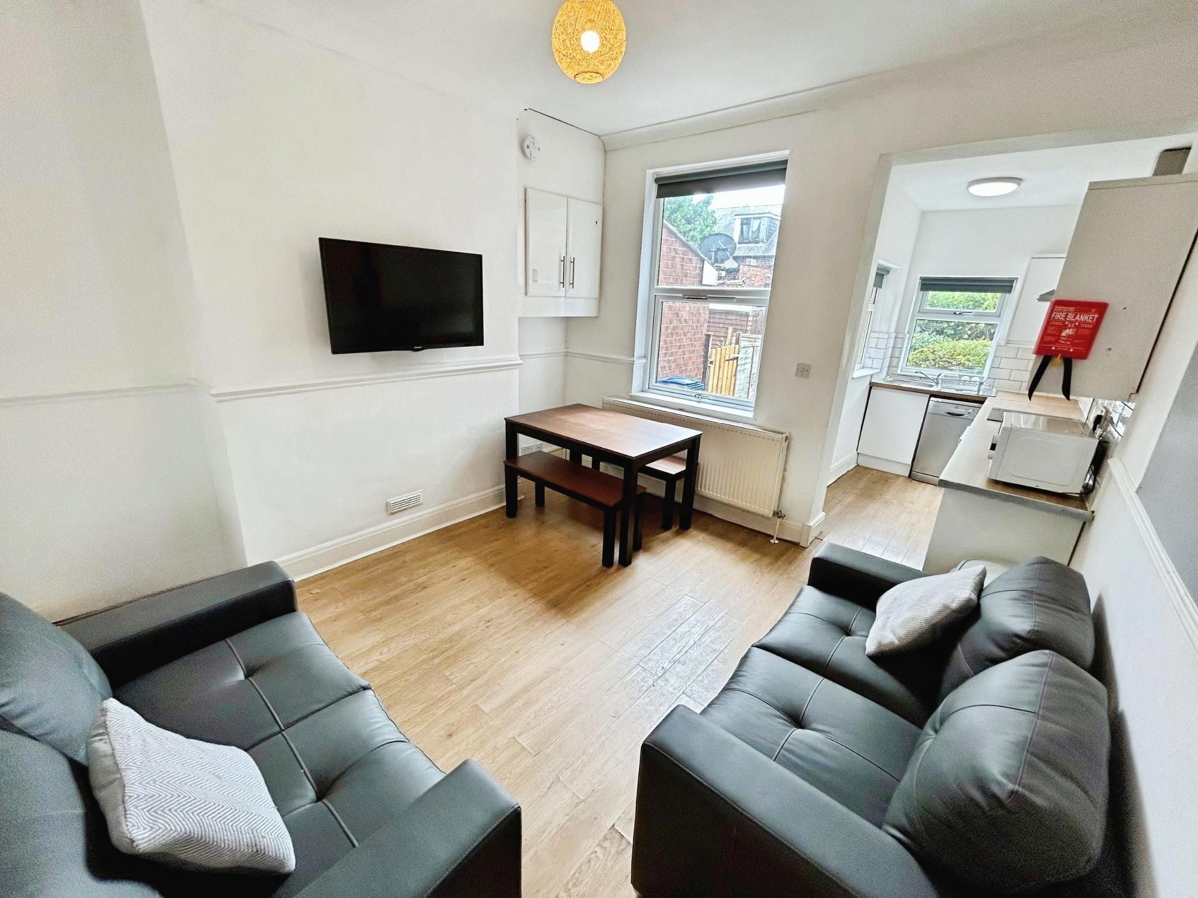 Flat Khartoum Road in Sheffield