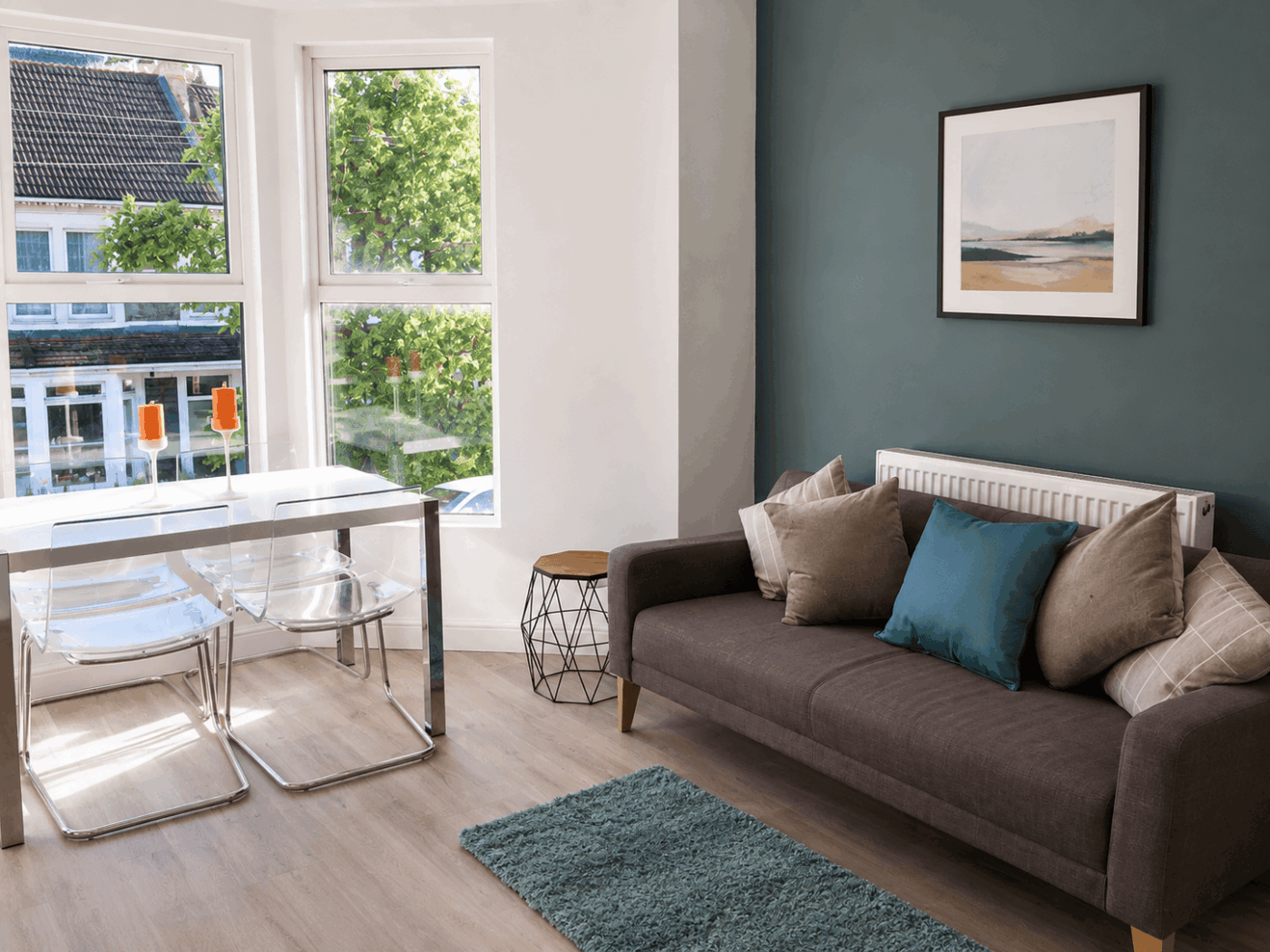 Room Selworthy Road in Bristol