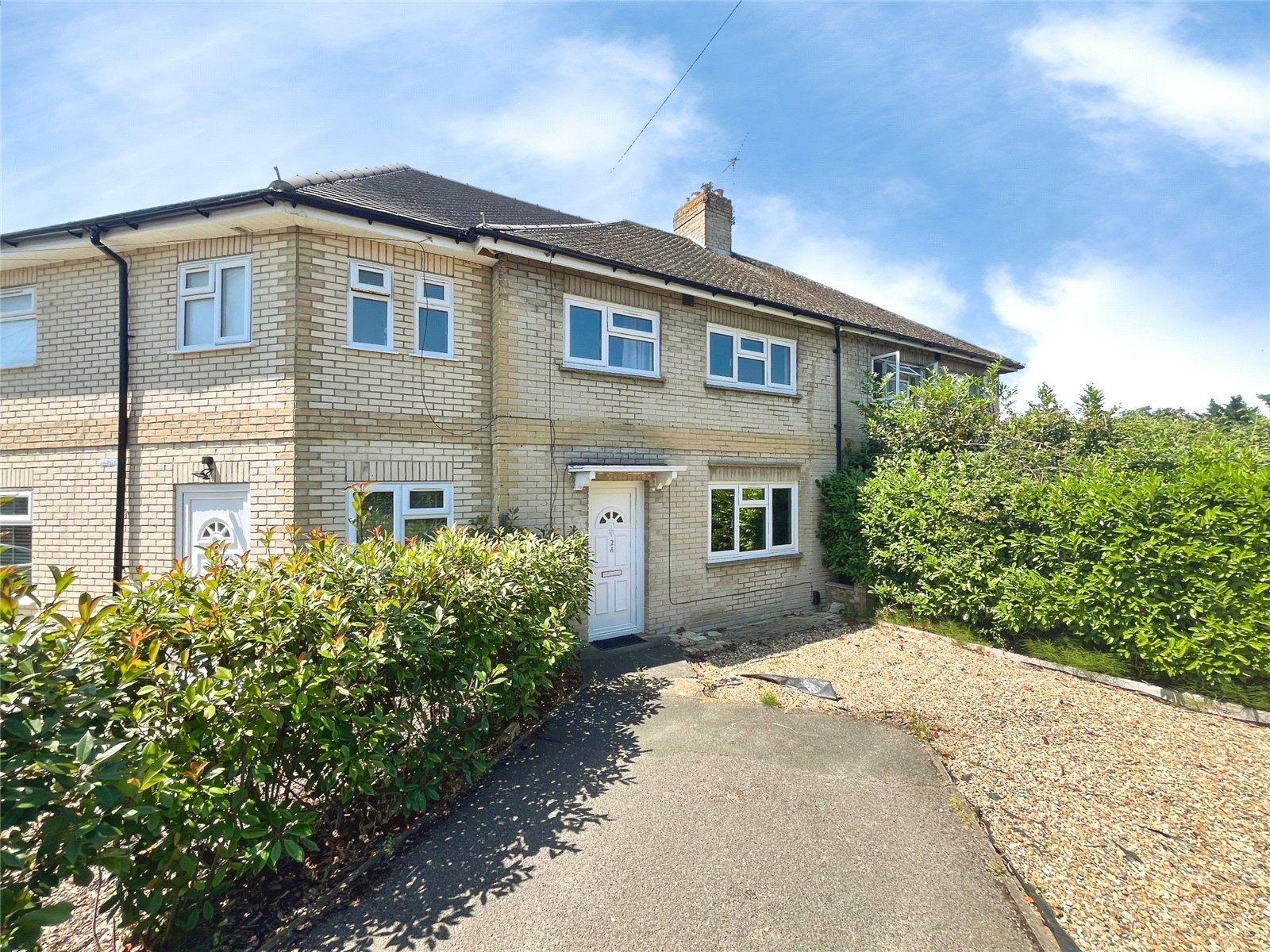 Room Beechtree Avenue in Borough of Runnymede