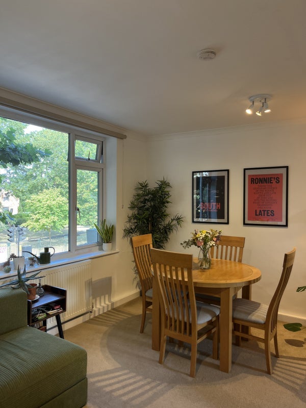 Room Well Hall Road in Greater London