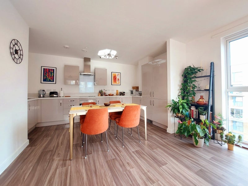 Room Criterion Mews in Greater London