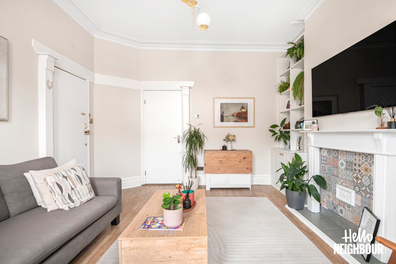 Flat Nova Road in Greater London